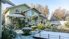 Prišli prvé mrazy? Núdzová pomoc v záhrade: podrobný návod na ochranu rastlín a budúcej úrody.