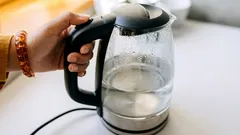 Tu je dôvod, prečo by sa voda nemala variť dvakrát: dobrý dôvod.